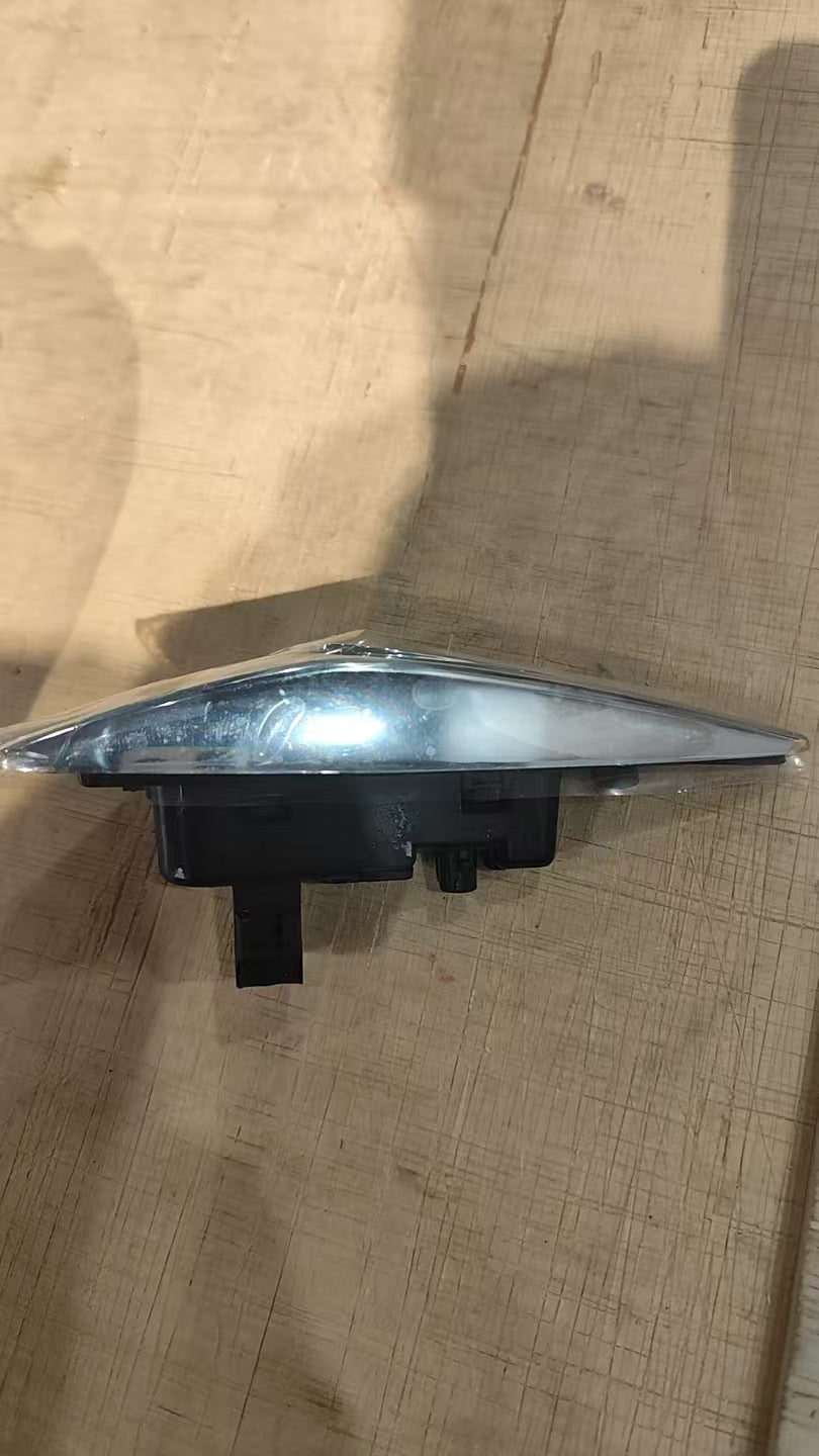 Tesla Side Repeater Camera Turn Signal Light Assembly Model X